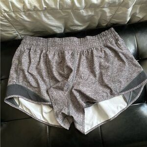 Lululemon Hotty hot 3”